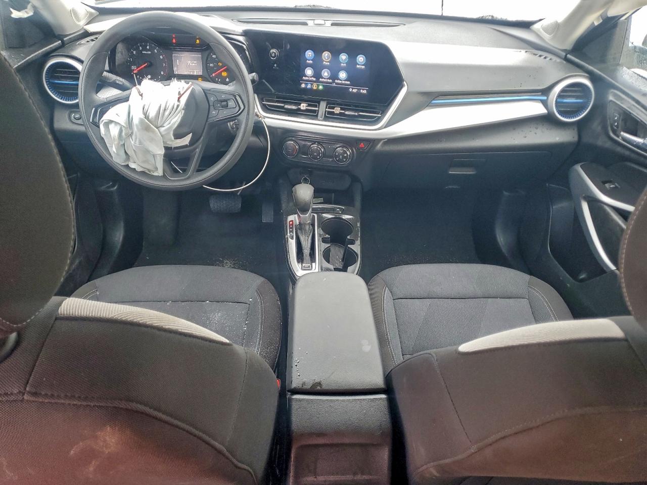 2025 CHEVROLET TRAX LS photo 8