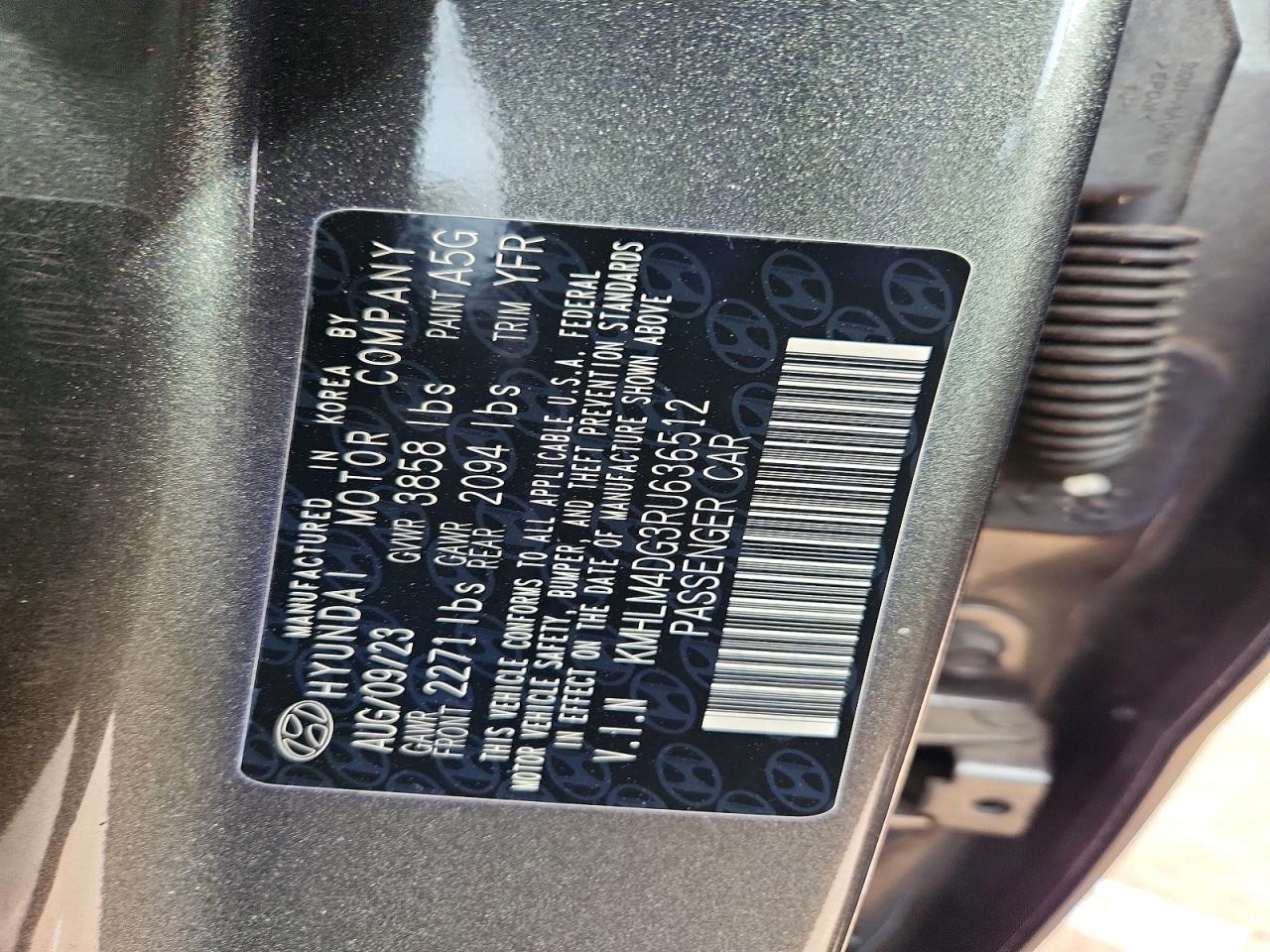 2024 HYUNDAI ELANTRA SEL photo 12