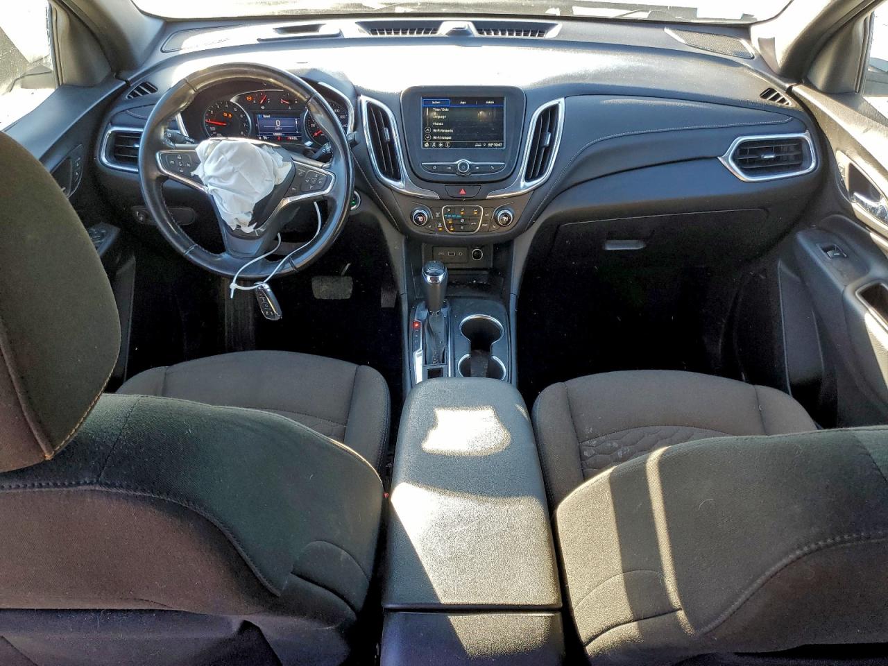2019 CHEVROLET EQUINOX LT photo 8