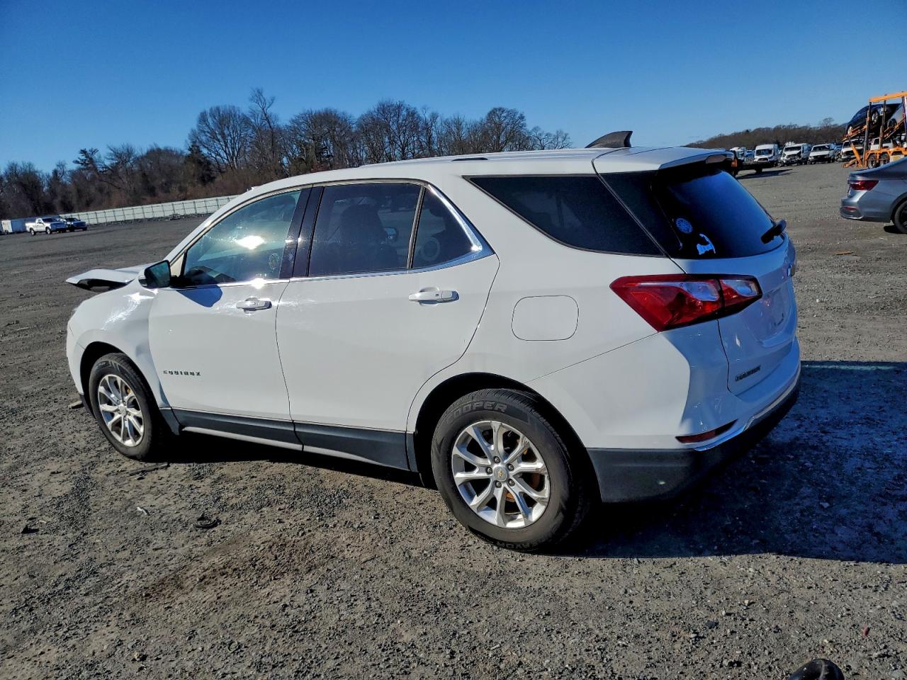 2019 CHEVROLET EQUINOX LT photo 2