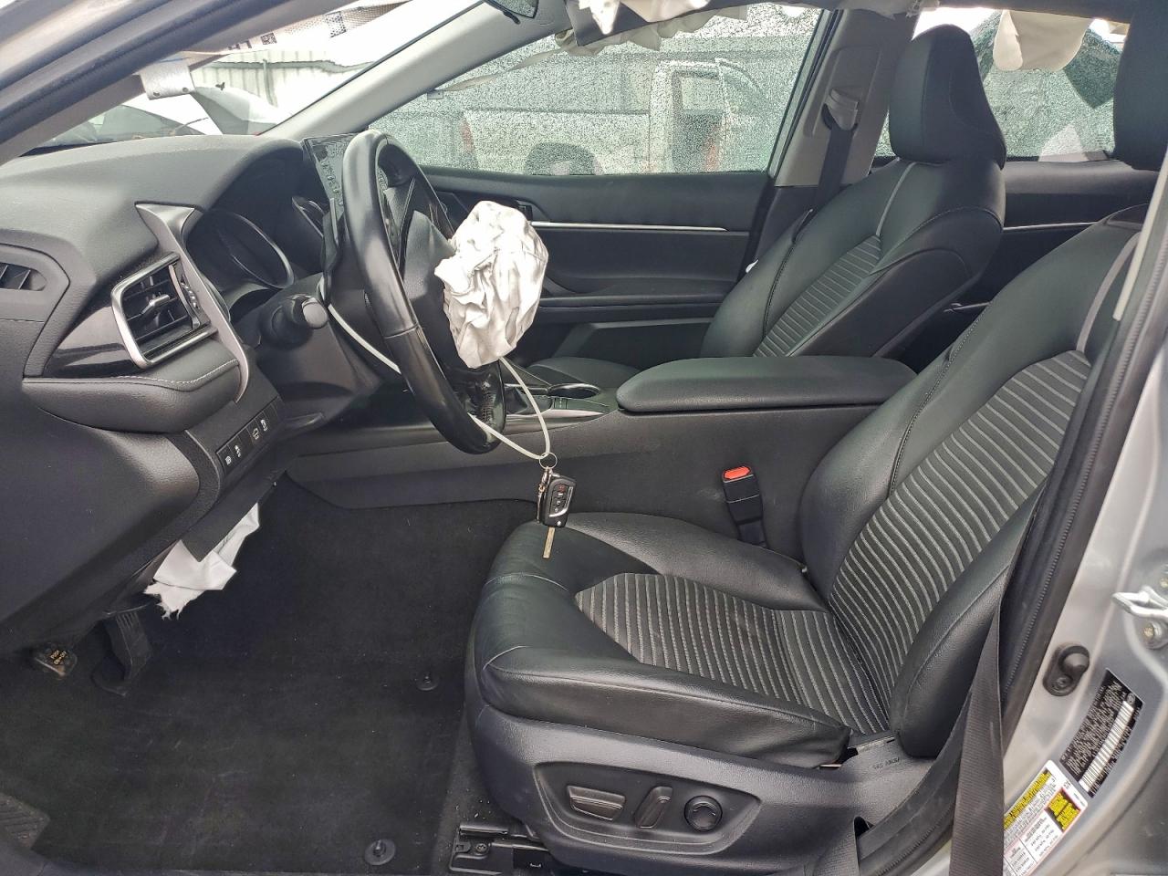 2023 TOYOTA CAMRY SE photo 7
