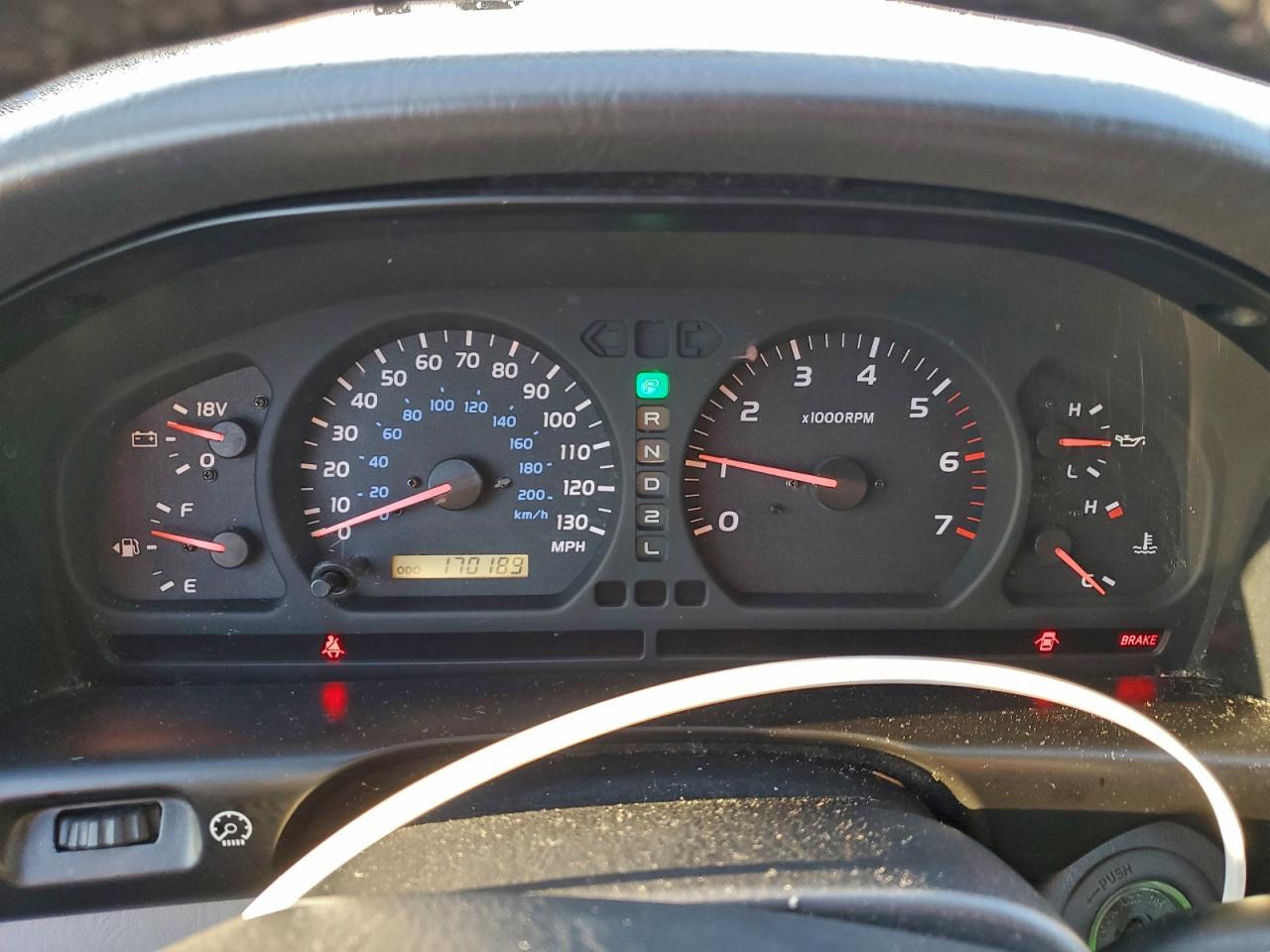 2002 TOYOTA LAND CRUISER photo 9