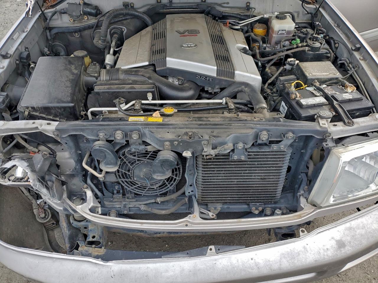 2002 TOYOTA LAND CRUISER photo 12