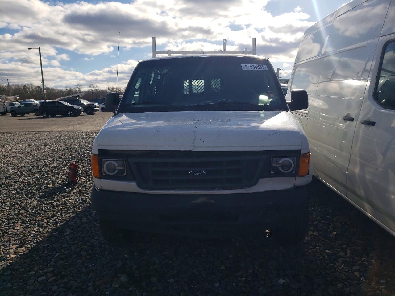 2004 FORD E250 UTILITY / SERVICE VAN photo 13