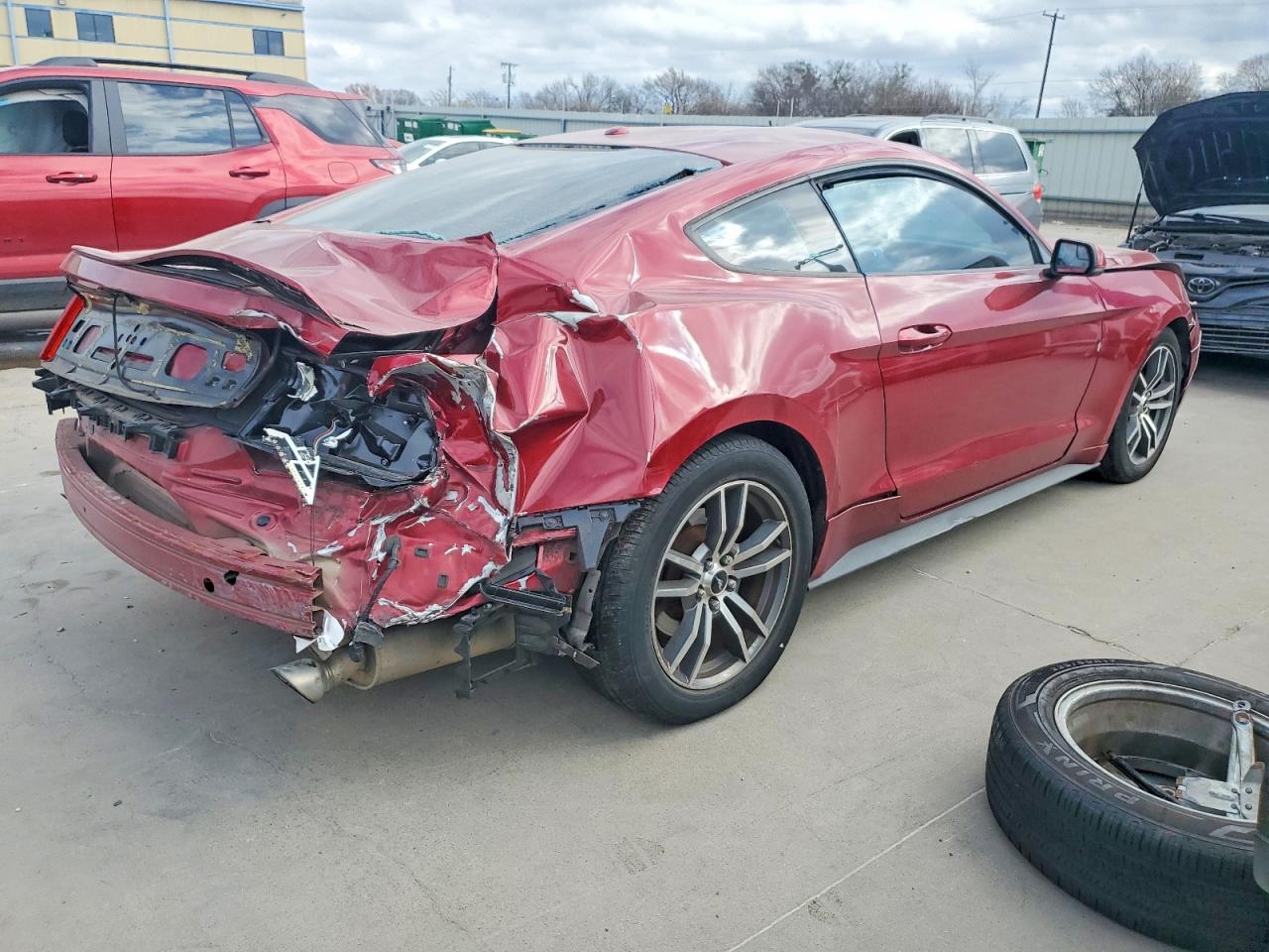 2016 FORD MUSTANG photo 3