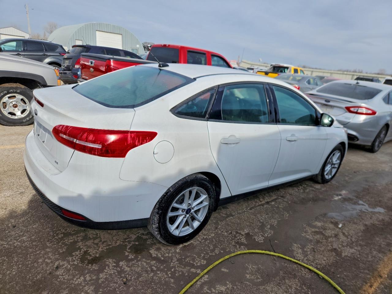 2018 FORD FOCUS SE photo 3