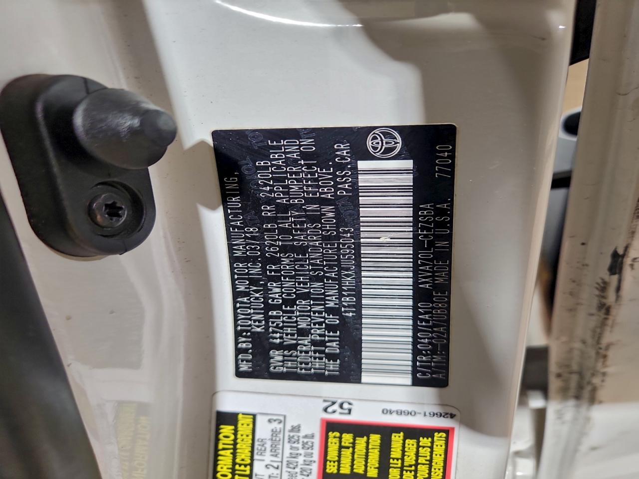 2018 TOYOTA CAMRY L photo 12