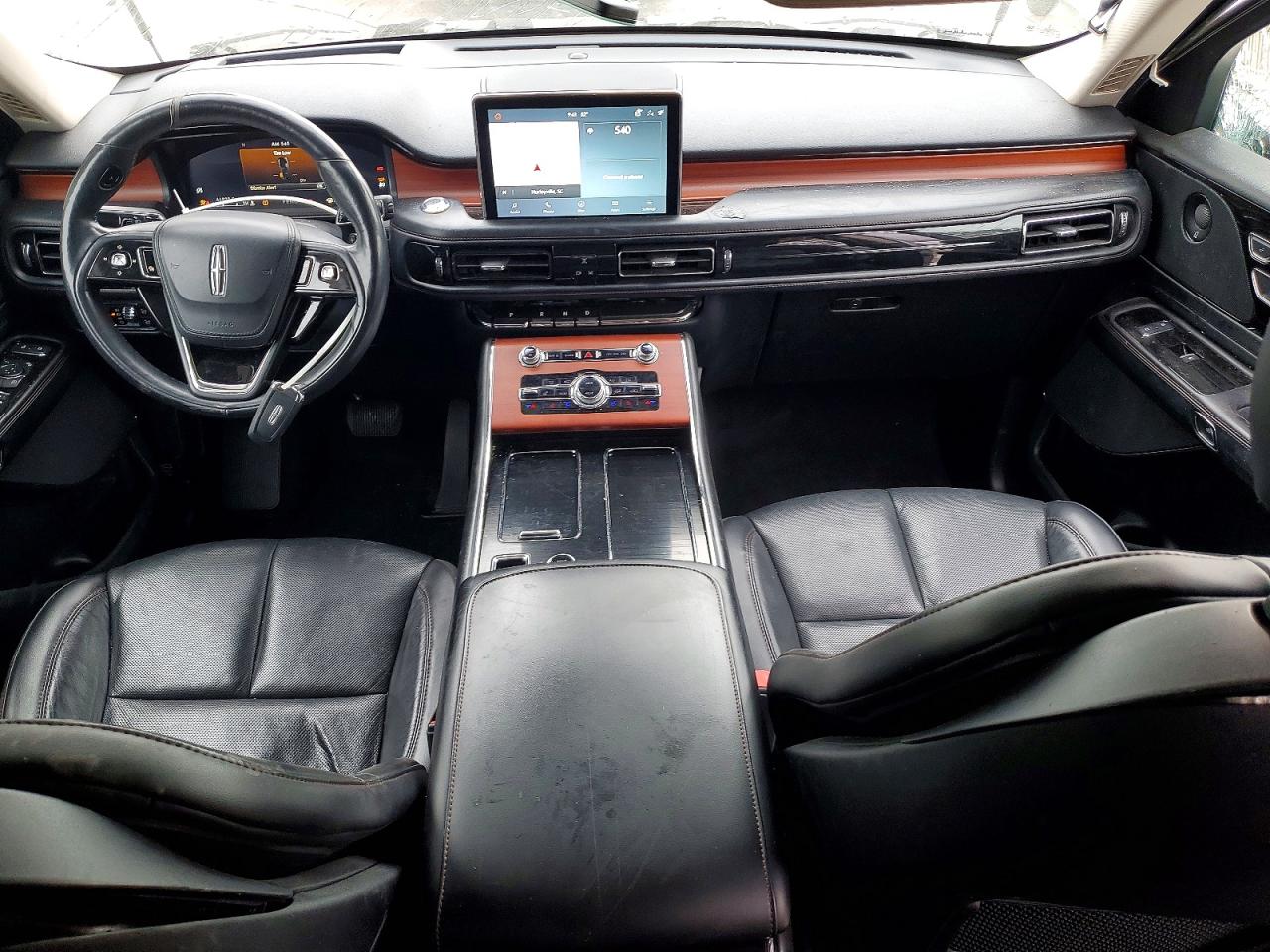 2021 LINCOLN AVIATOR RESERVE photo 8
