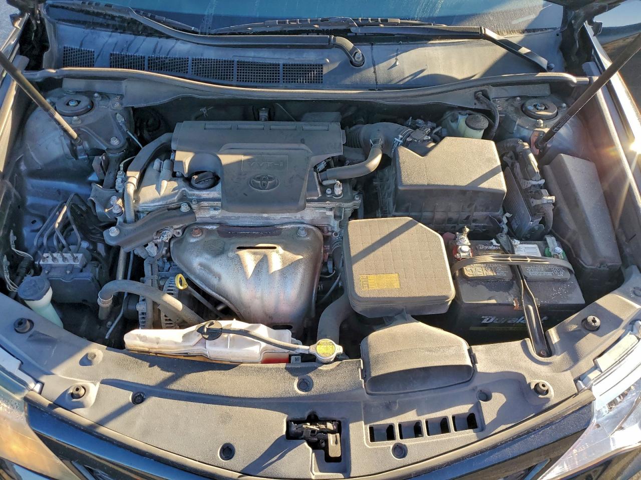 2014 TOYOTA CAMRY L photo 11