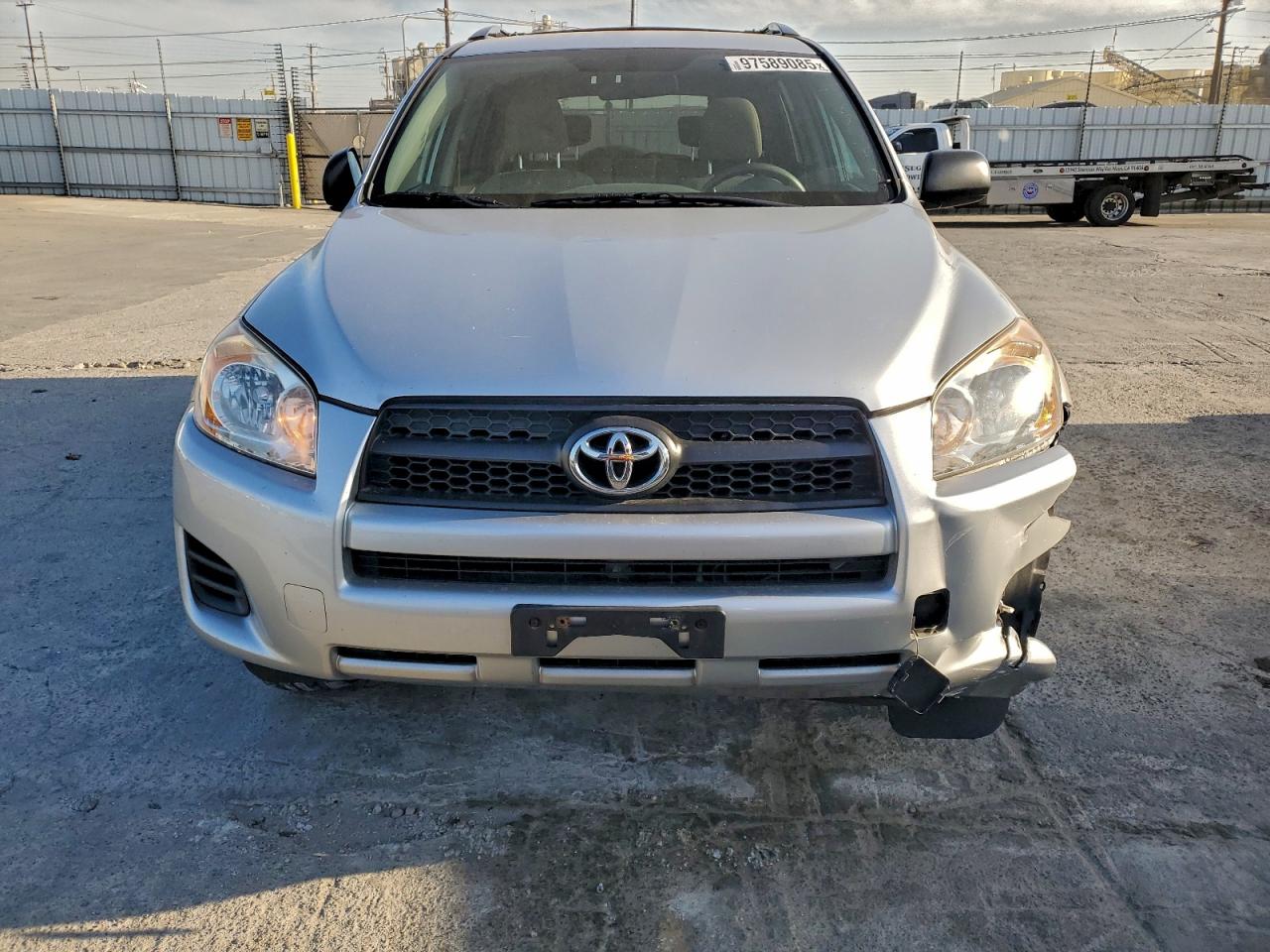 2011 TOYOTA RAV4 photo 5