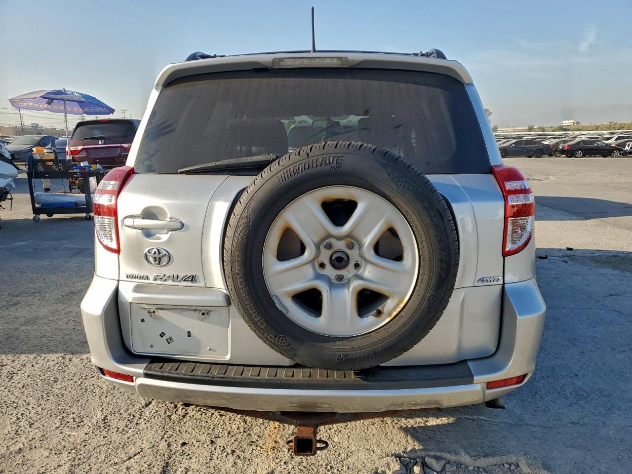 2011 TOYOTA RAV4 photo 6