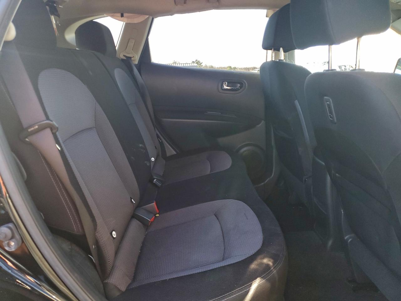 2013 NISSAN ROGUE S photo 11