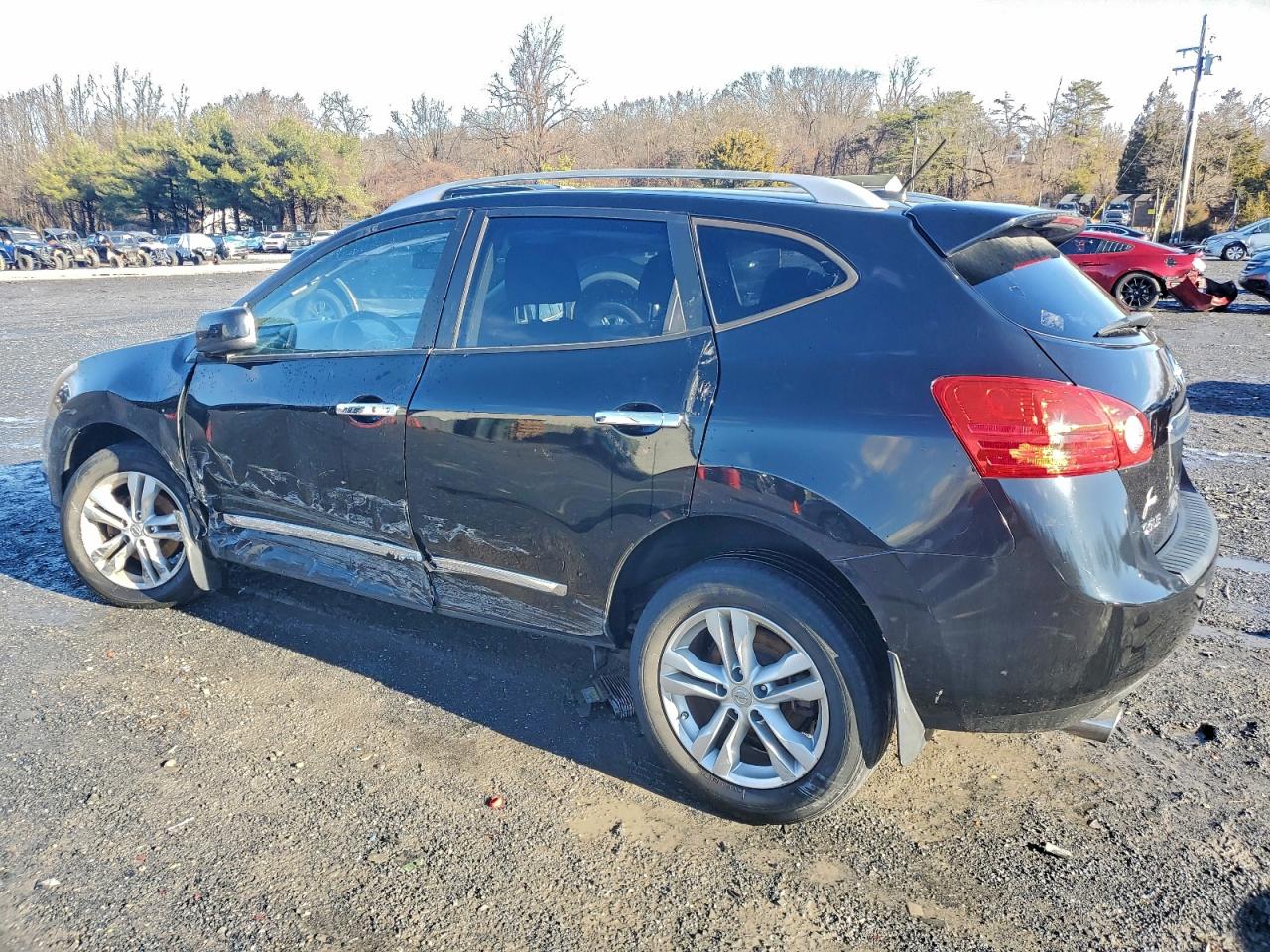 2013 NISSAN ROGUE S photo 2