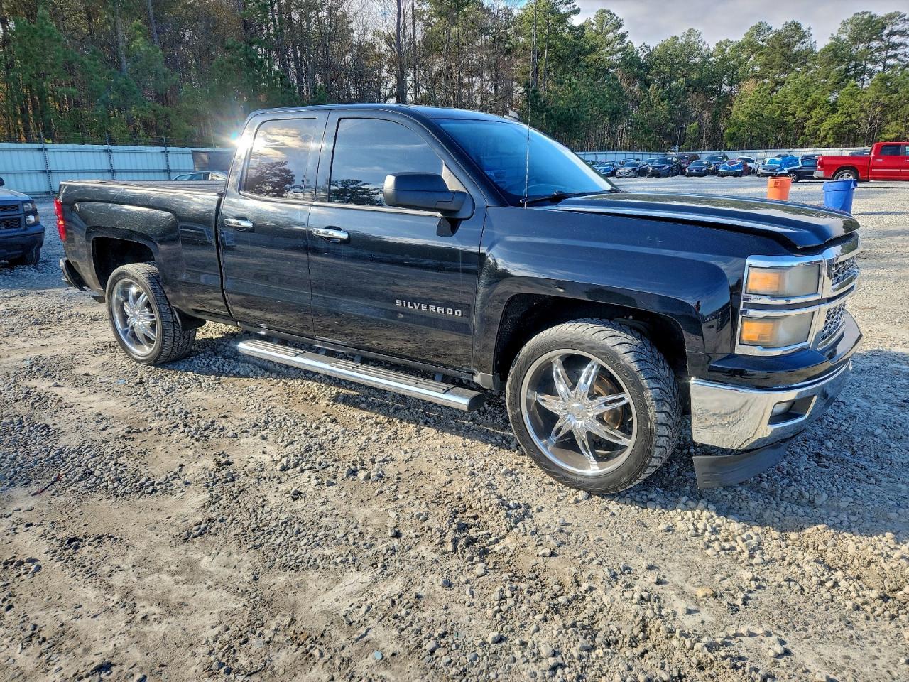2014 CHEVROLET SILVERADO C1500 LT photo 4