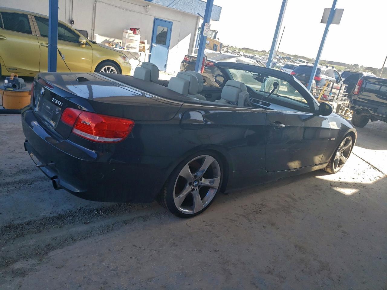 2010 BMW 335 I photo 3
