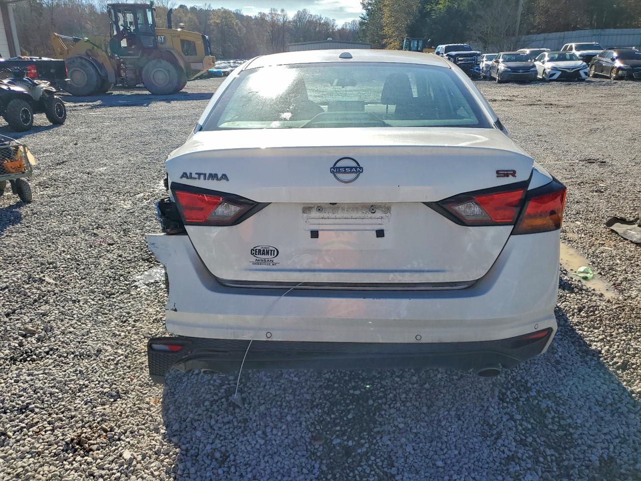 2024 NISSAN ALTIMA SR photo 6