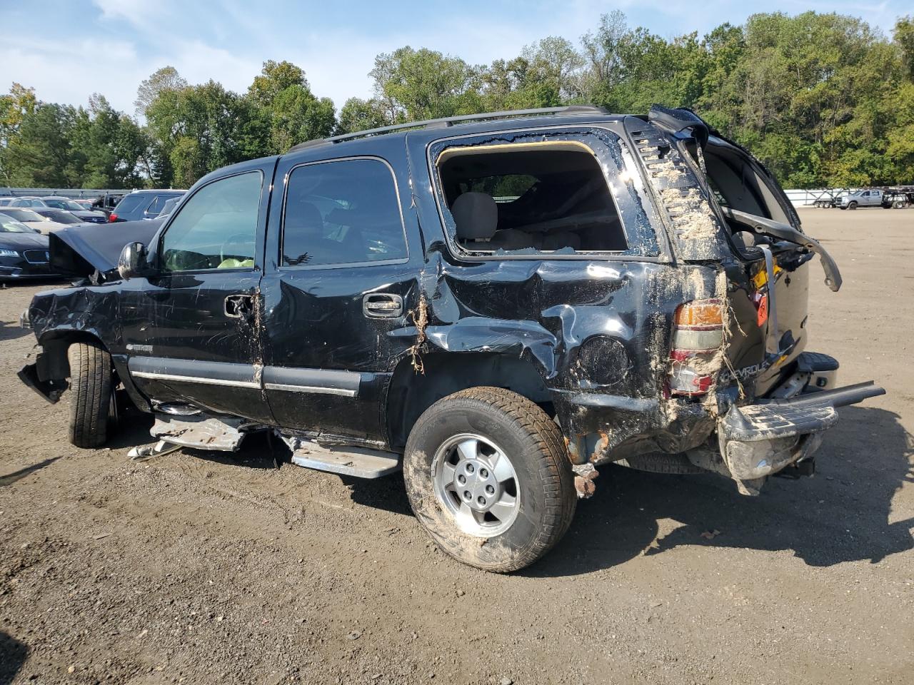2003 CHEVROLET TAHOE K1500 photo 2