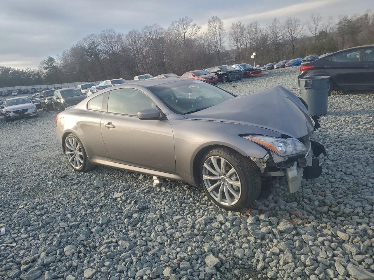2008 INFINITI G37 BASE photo 4
