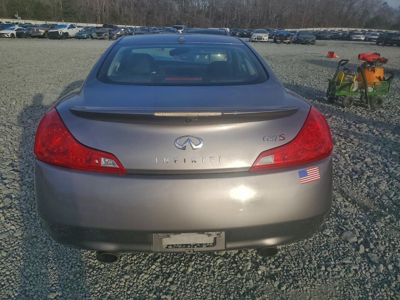 2008 INFINITI G37 BASE photo 6