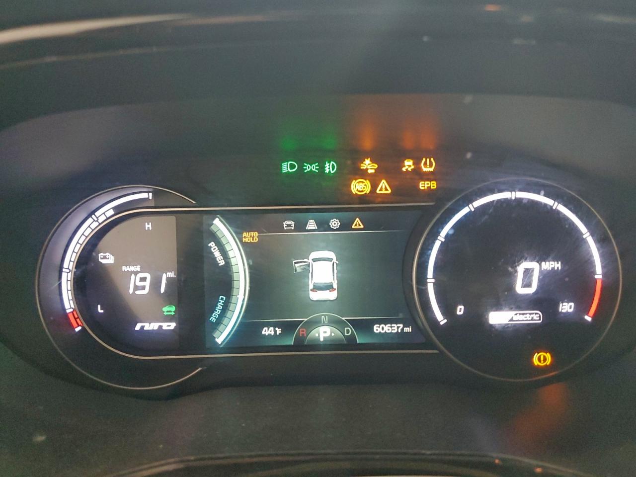 2022 KIA NIRO S photo 9