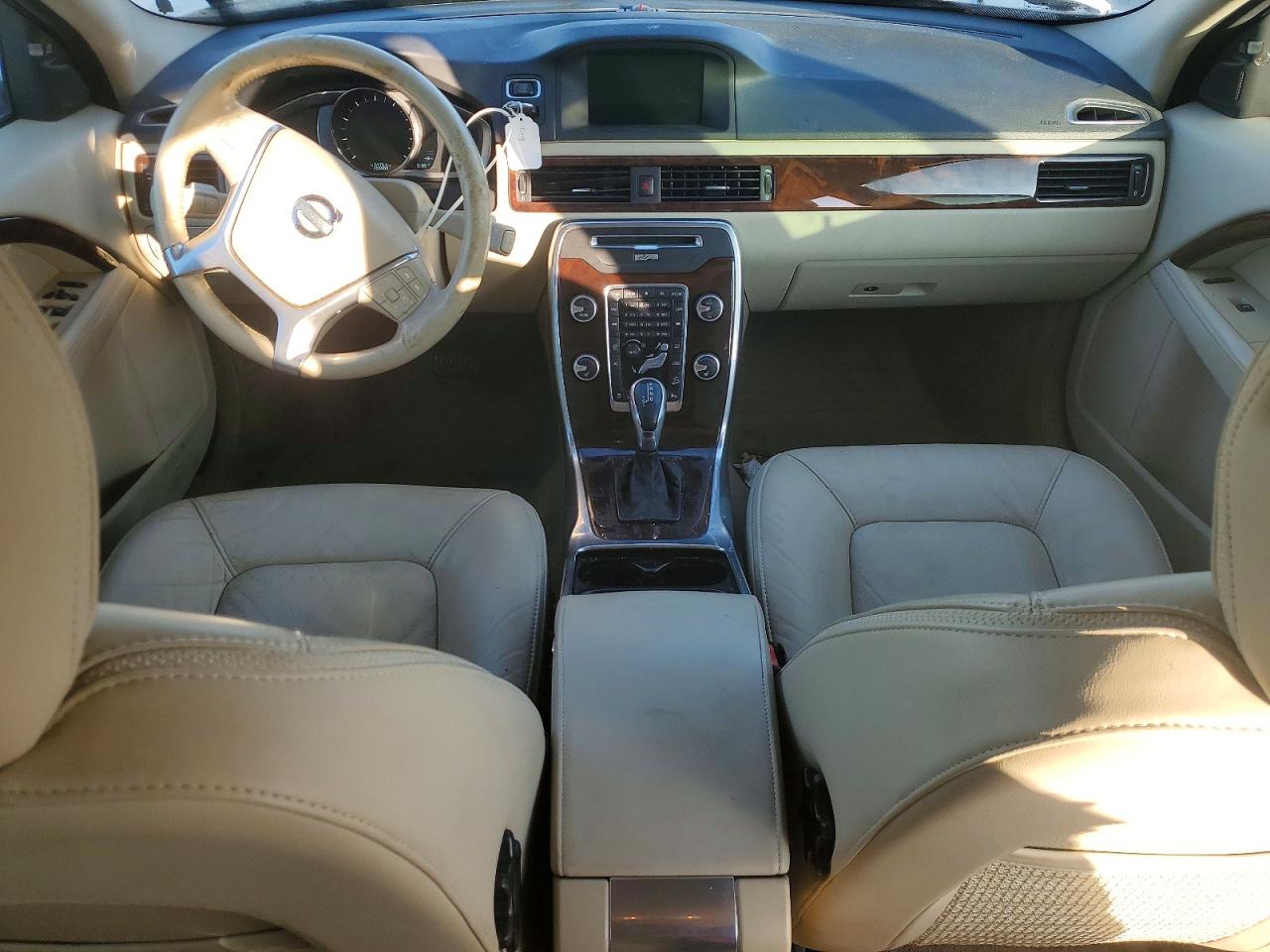 2014 VOLVO XC70 T6 photo 8