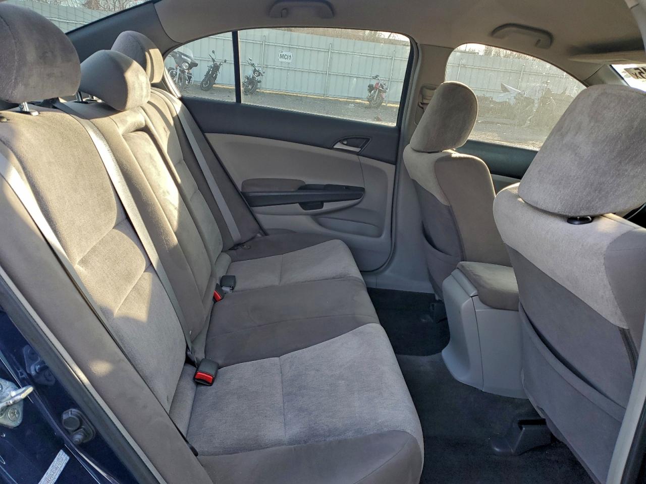 2009 HONDA ACCORD LXP photo 10