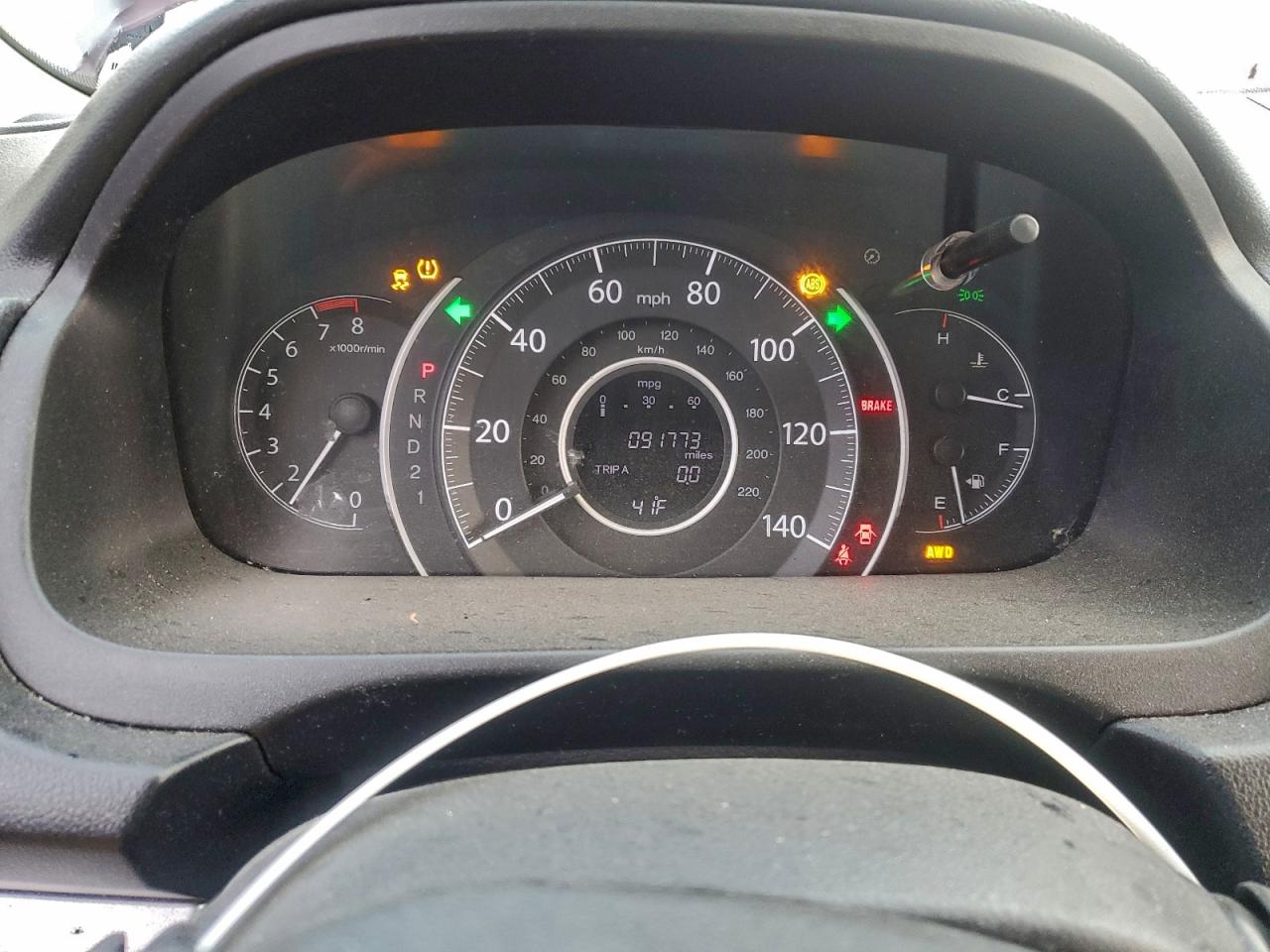 2014 HONDA CR-V LX photo 9