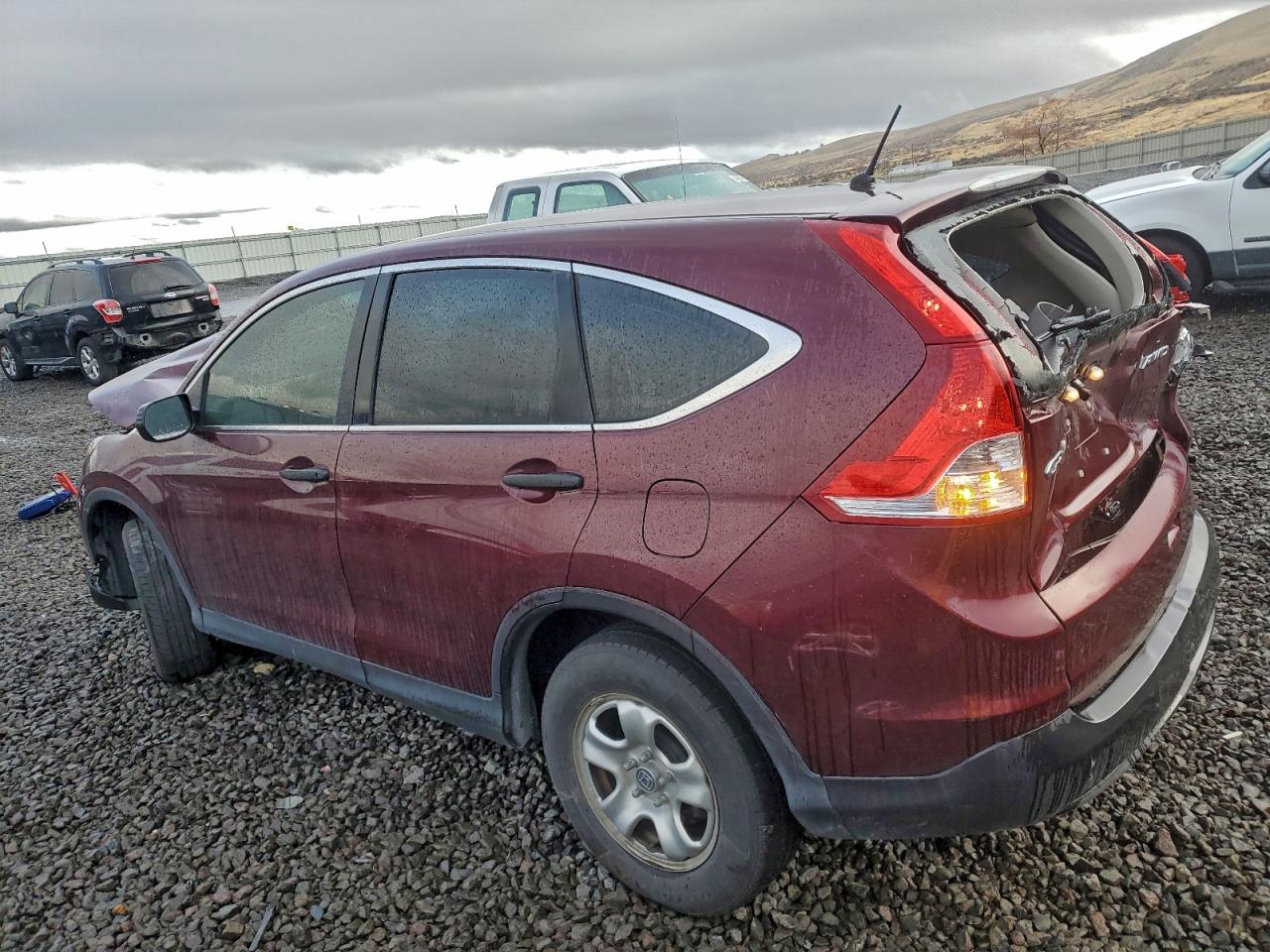 2014 HONDA CR-V LX photo 2