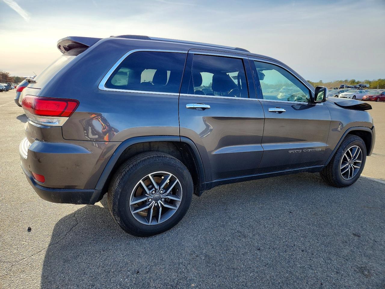 2020 JEEP GRAND CHEROKEE LIMITED photo 3