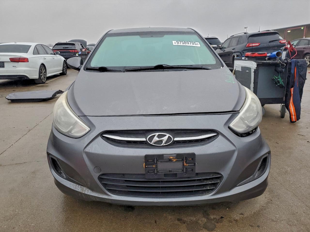 2016 HYUNDAI ACCENT SE photo 5