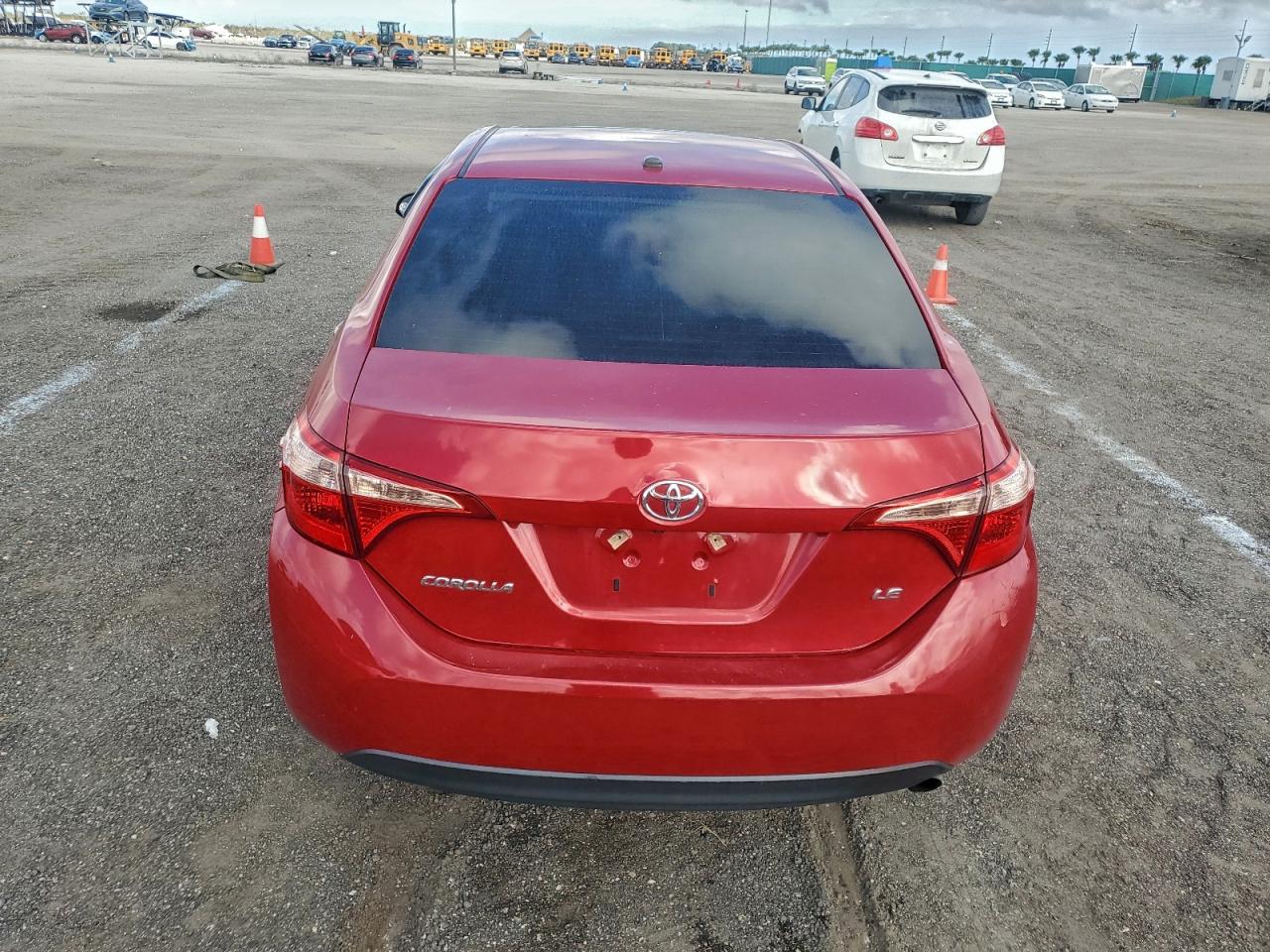 2018 TOYOTA COROLLA L photo 16