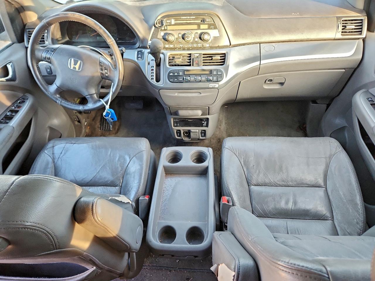 2010 HONDA ODYSSEY EXL photo 8