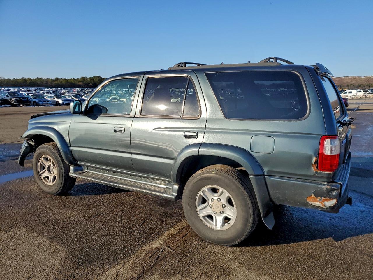 2000 TOYOTA 4RUNNER SR5 photo 2