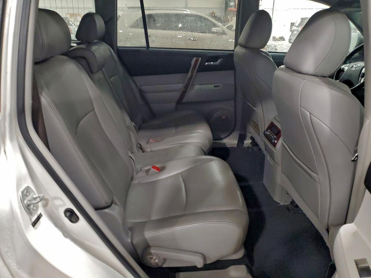 2012 TOYOTA HIGHLANDER LIMITED photo 11