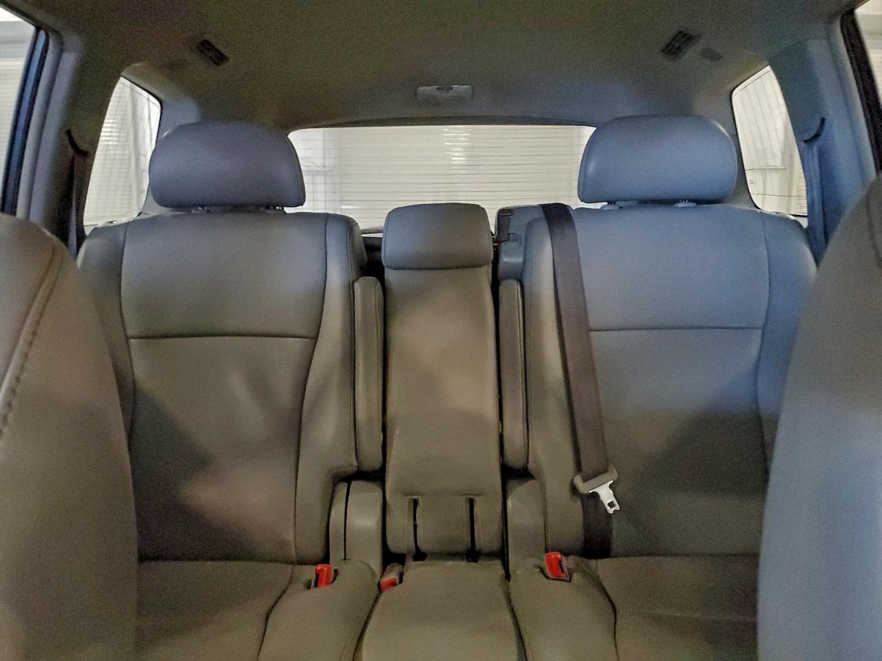 2012 TOYOTA HIGHLANDER LIMITED photo 10