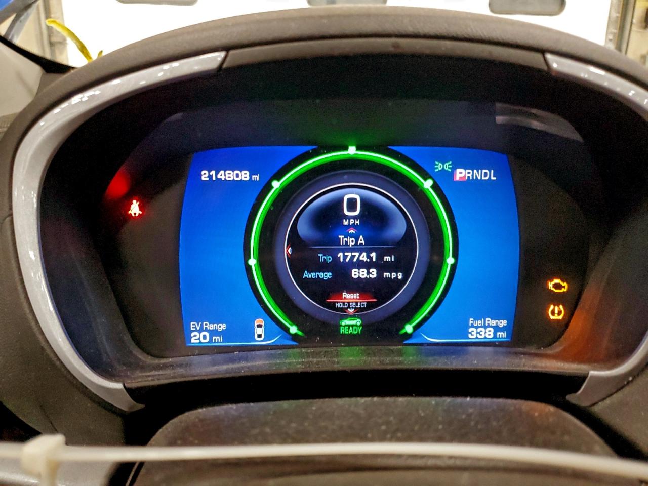 2017 CHEVROLET VOLT LT photo 9