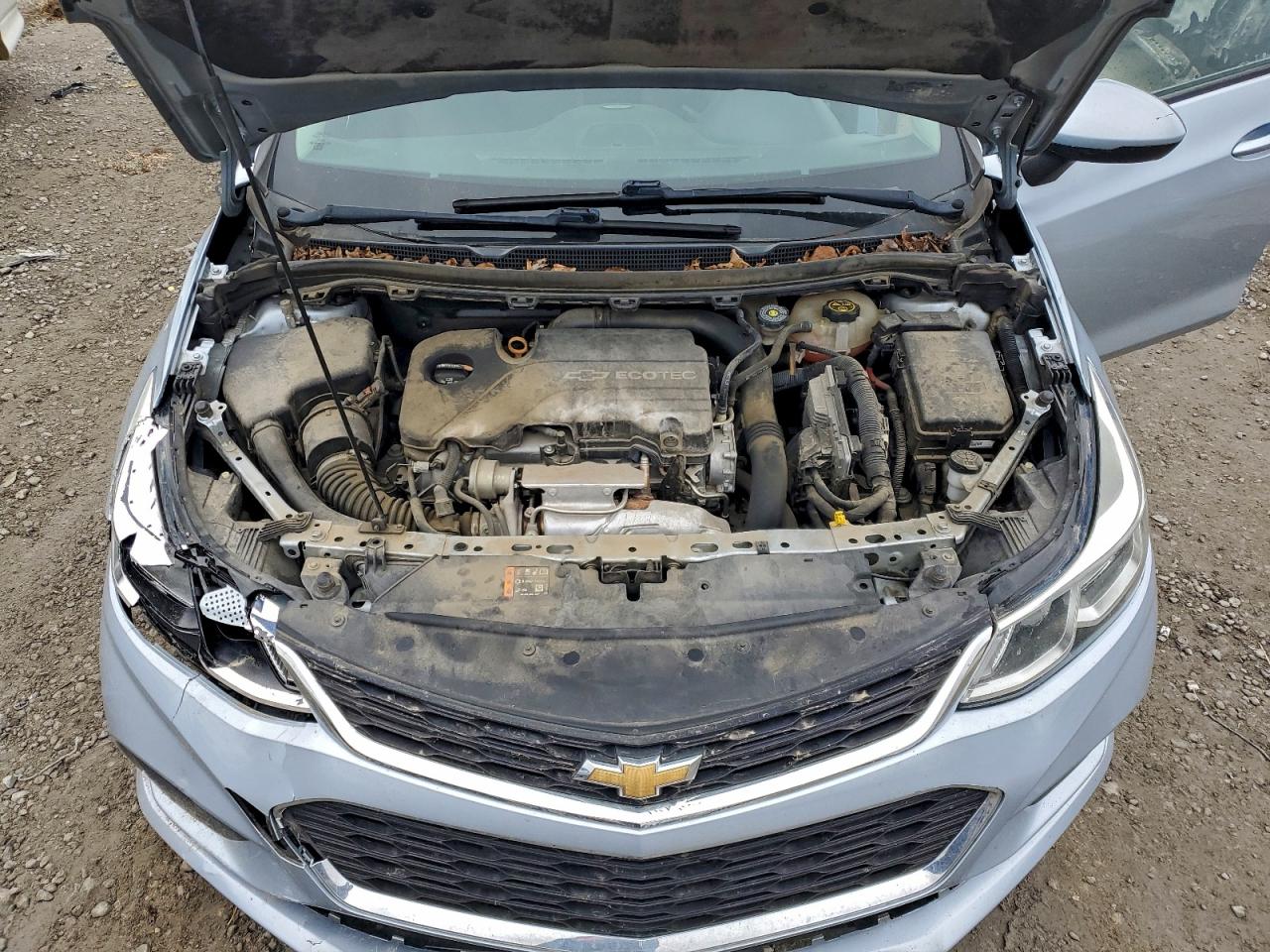 2017 CHEVROLET CRUZE LS photo 11