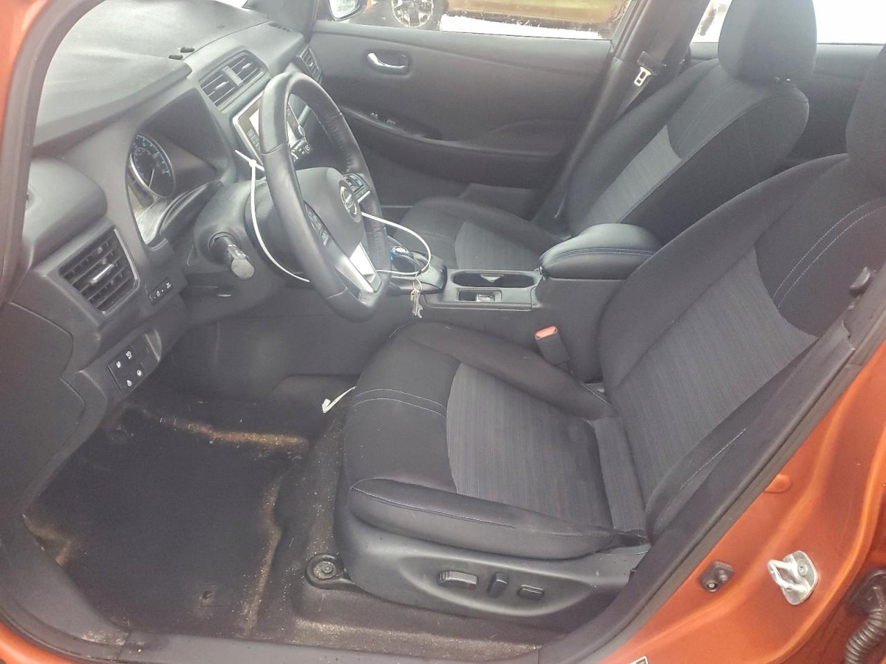 2022 NISSAN LEAF SV PLUS photo 7