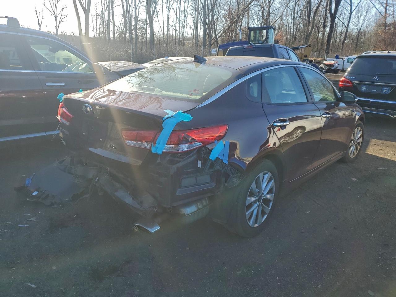 2018 KIA OPTIMA LX photo 3