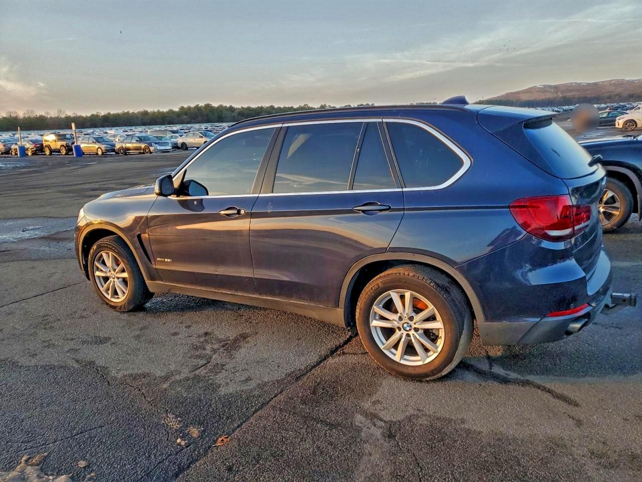 2015 BMW X5 XDRIVE35I photo 2