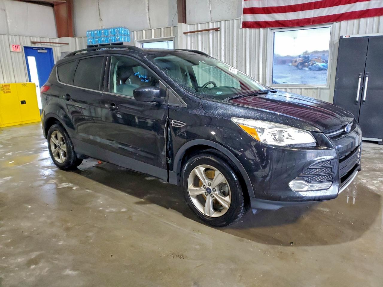2015 FORD ESCAPE SE photo 4