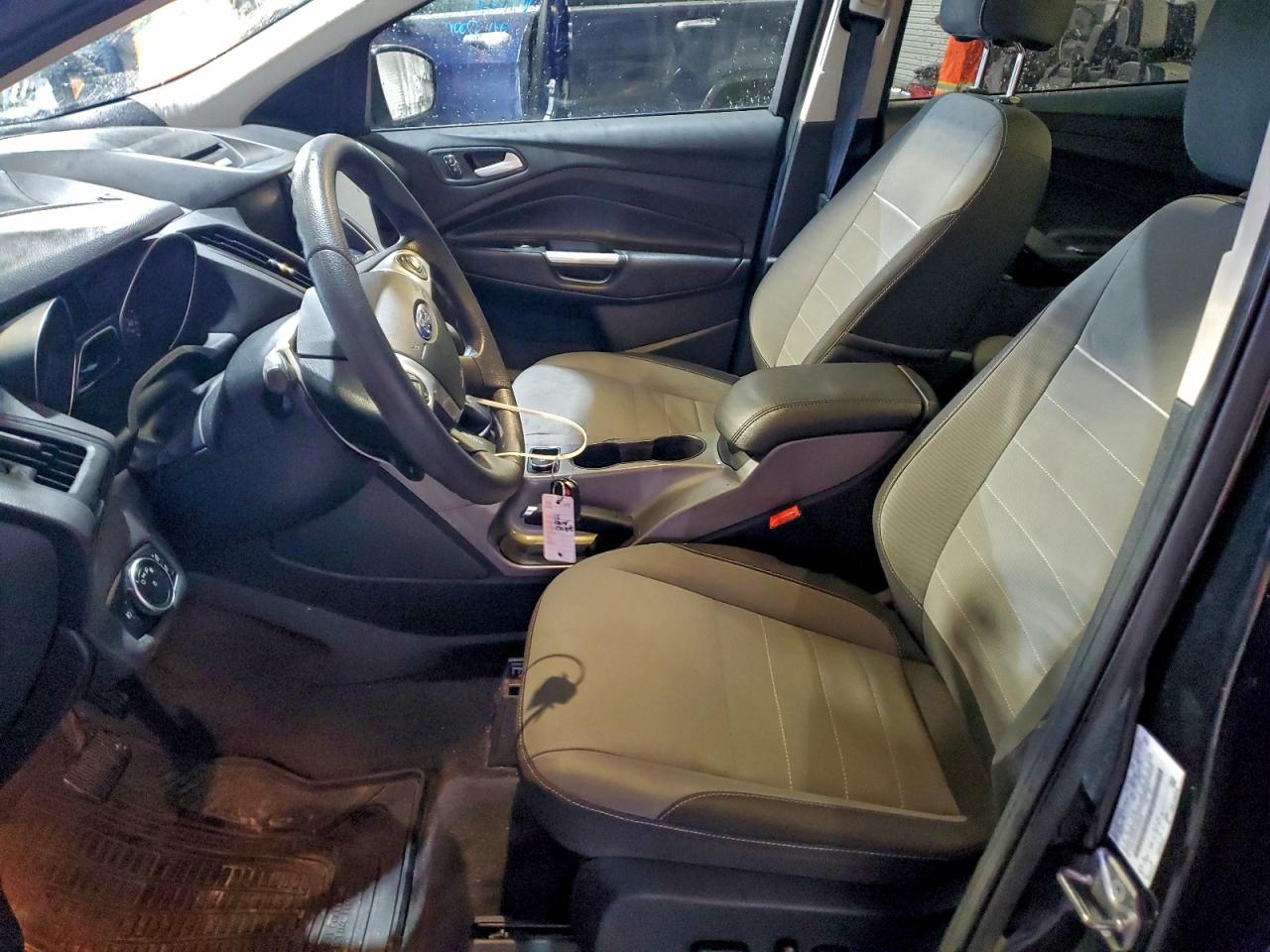 2015 FORD ESCAPE SE photo 7