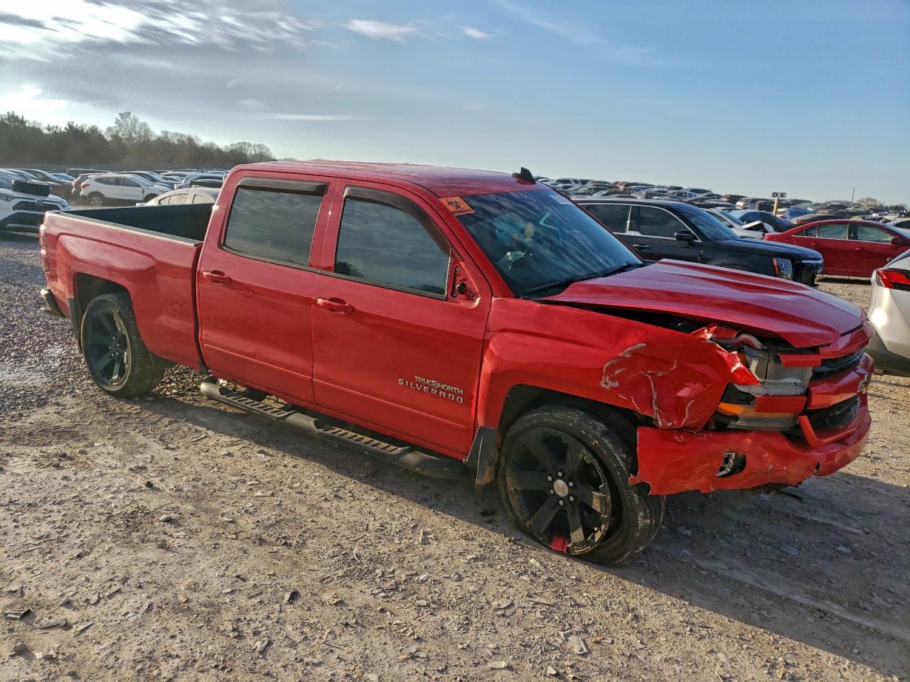 2016 CHEVROLET SILVERADO K1500 LT photo 4