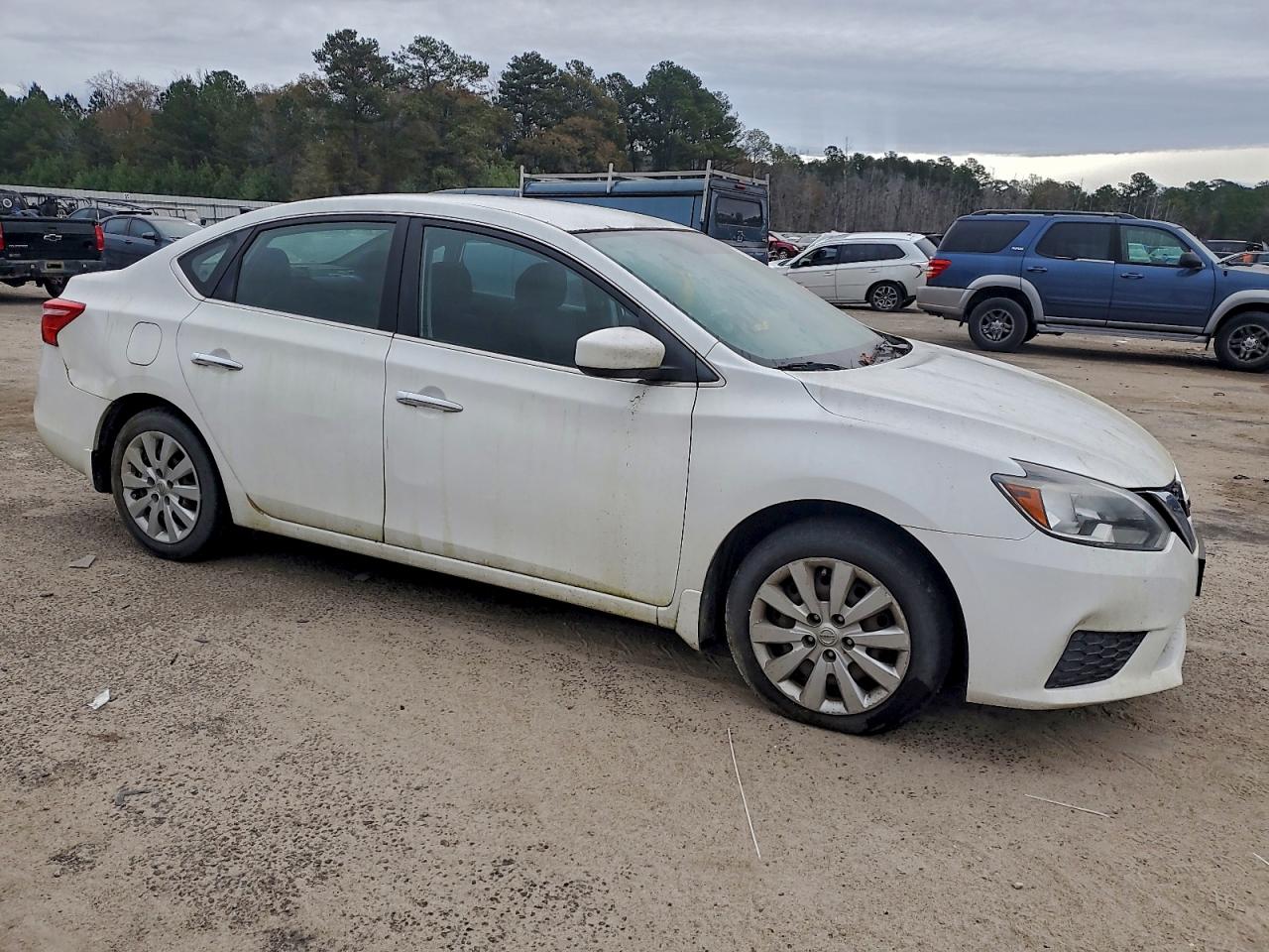 2016 NISSAN SENTRA S photo 4