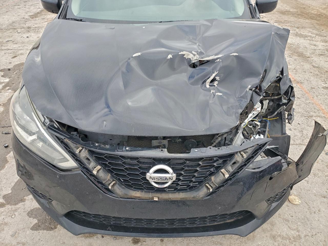 2016 NISSAN SENTRA S photo 11