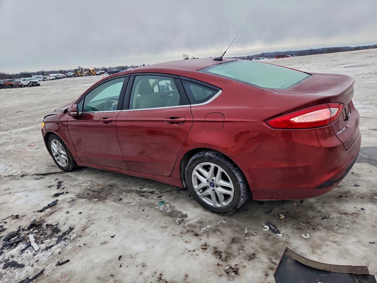 2014 FORD FUSION SE photo 5