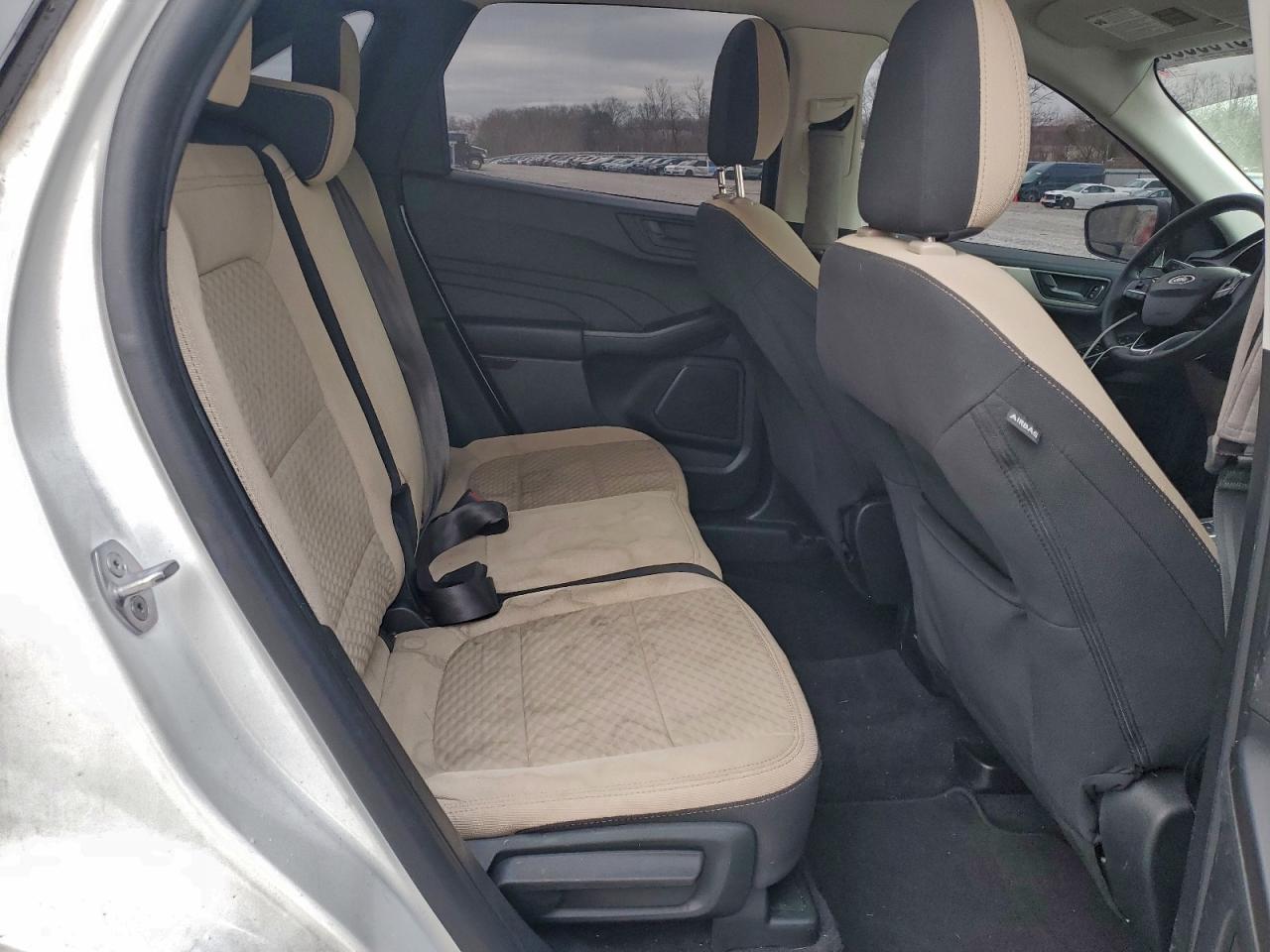 2022 FORD ESCAPE SE photo 11