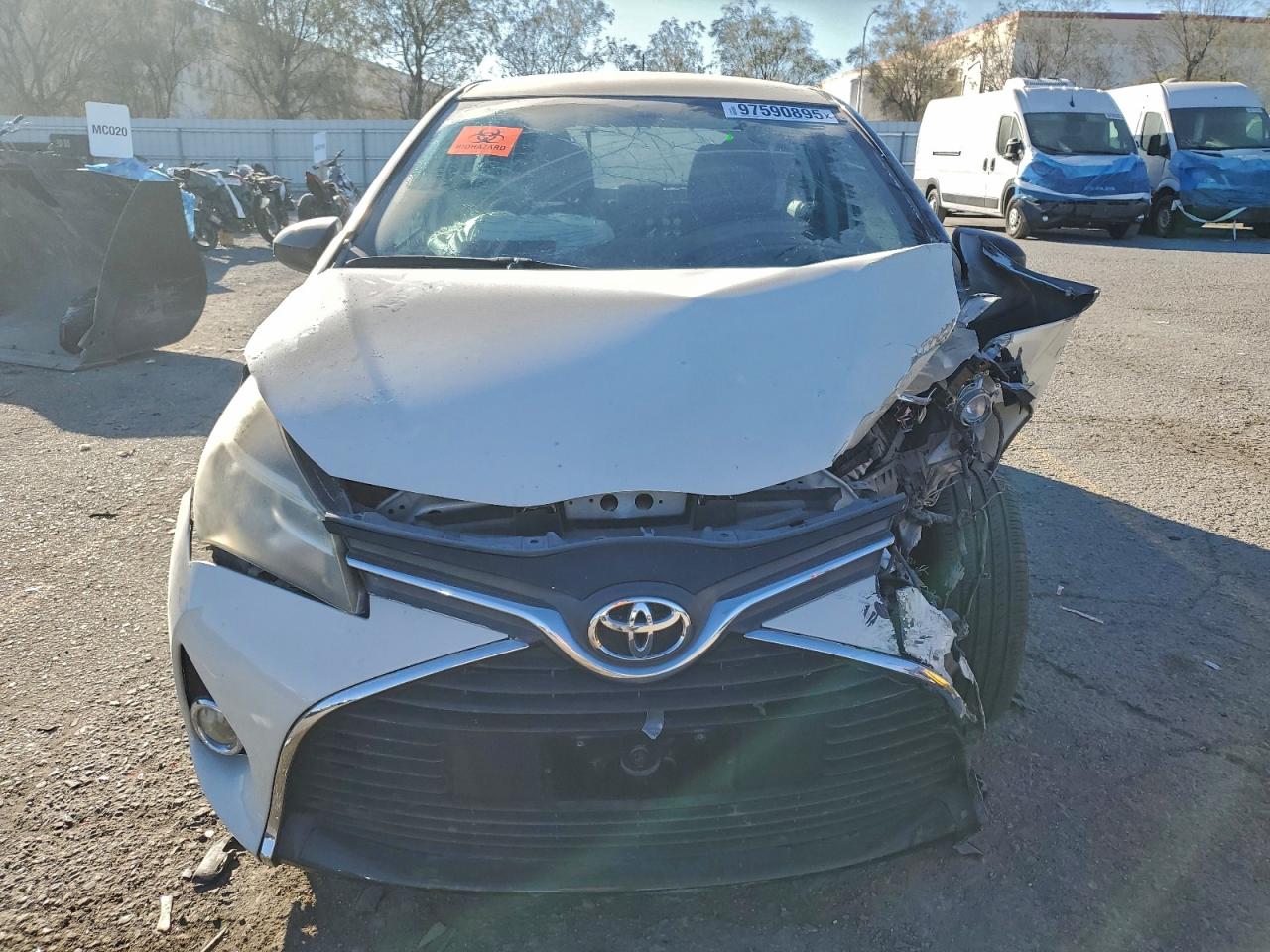 2016 TOYOTA YARIS L photo 5