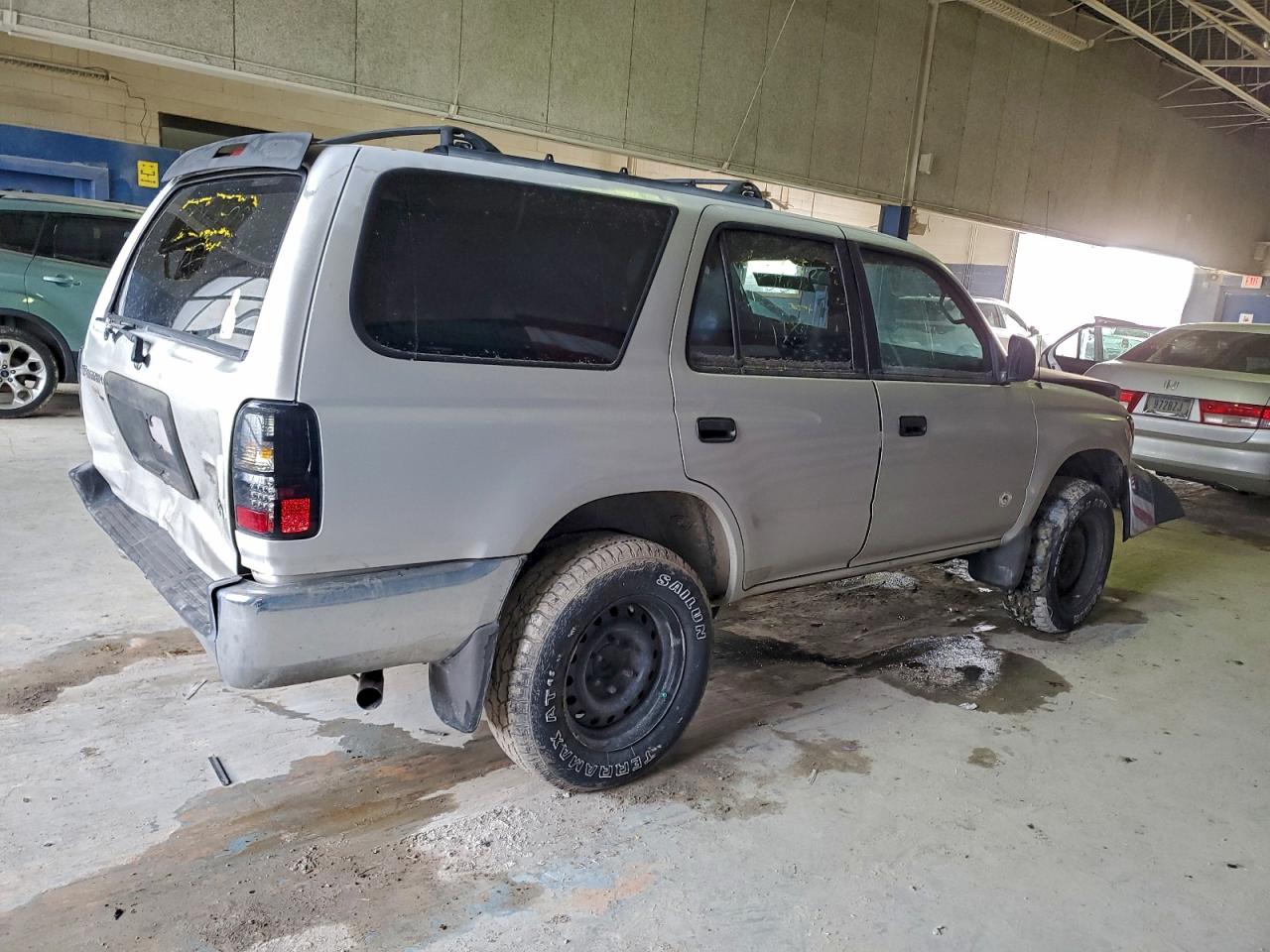 2000 TOYOTA 4RUNNER photo 3