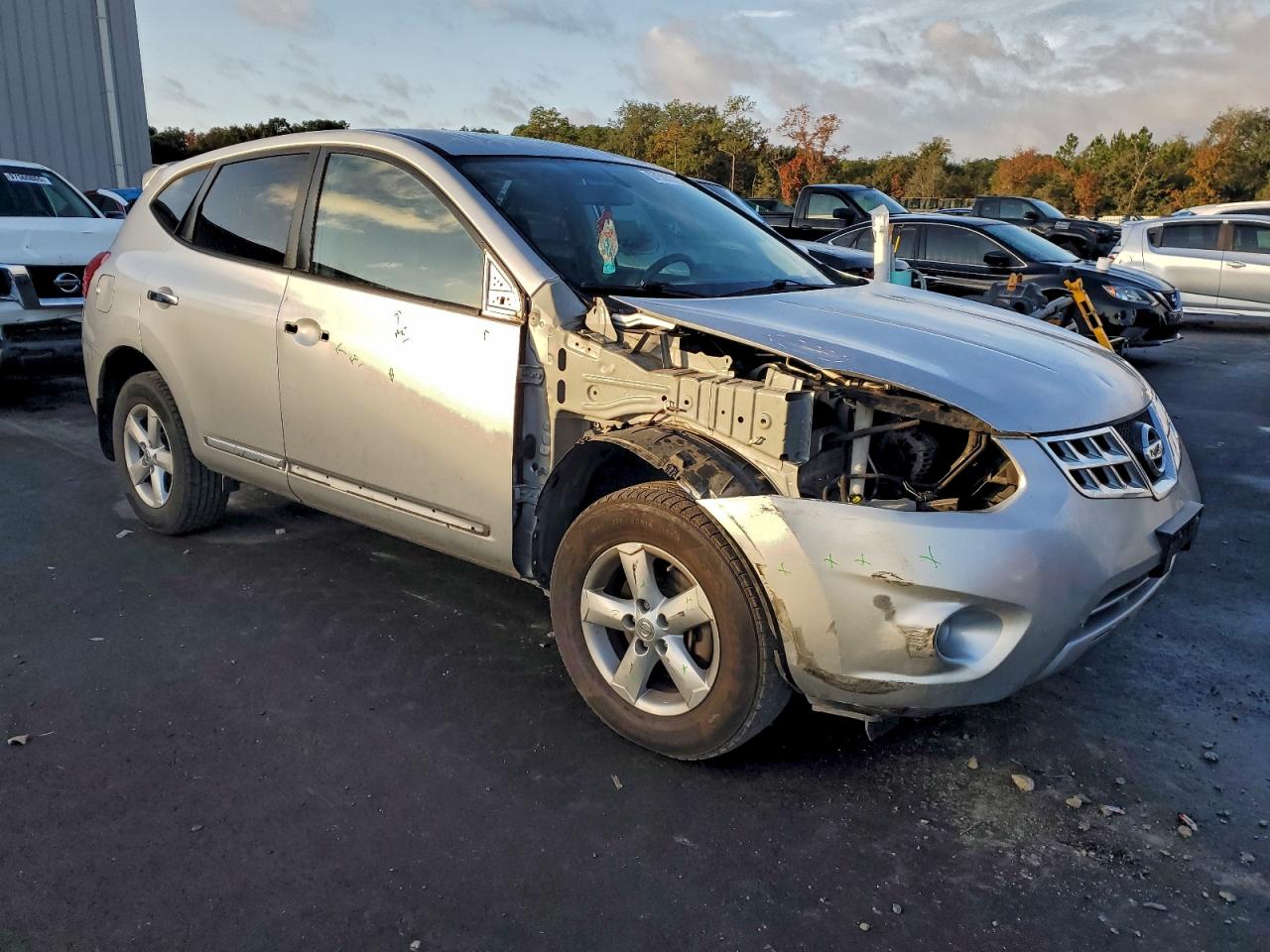 2013 NISSAN ROGUE S photo 4